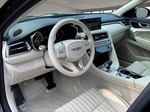 New 2026 Genesis G70 2.5T Prestige image 7