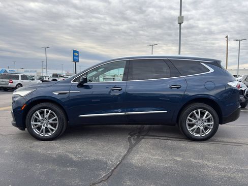 Certified 2023 Buick Enclave Essence w/ Experience Buick Package image 6