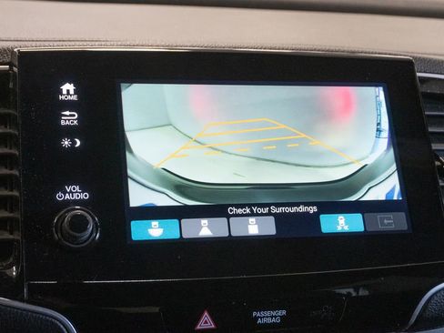 Used 2023 Honda Passport EX-L image 18