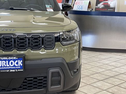 New 2026 Jeep Cherokee Overland AWD/4WD image 5