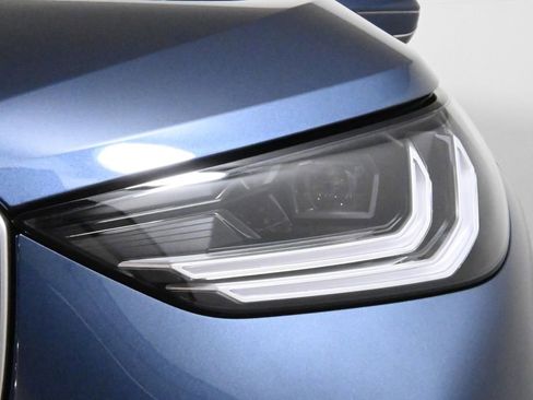 Used 2026 BMW X3 xDrive30 w/ Convenience Package image 11