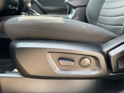 Used 2021 Ford Ranger XLT w/ Equipment Group 302A High image 12