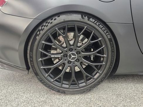 Used 2021 Mercedes-Benz AMG GT Coupe image 31