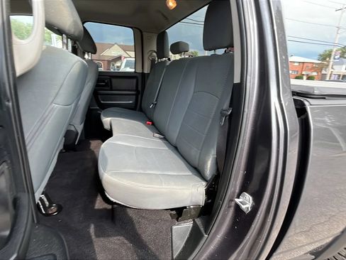 Used 2017 RAM 1500 Express w/ Express Value Package AWD/4WD image 24
