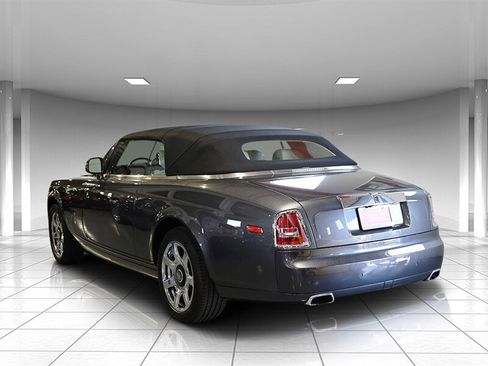 Used 2012 Rolls-Royce Phantom Drophead Coupe image 2