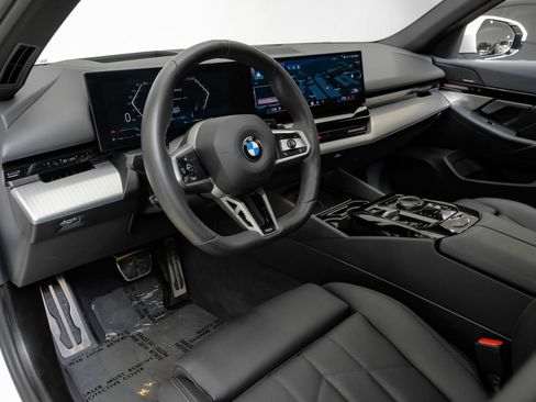 Used 2024 BMW 530i w/ M Sport Package RWD image 3