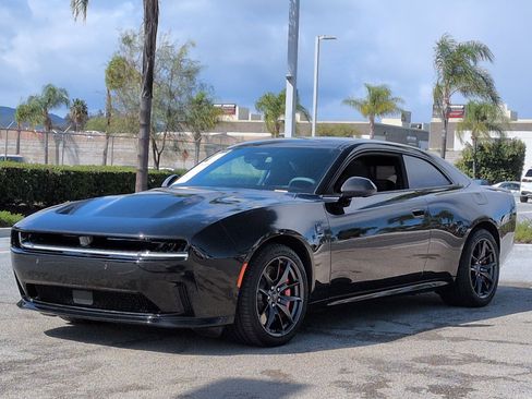 Used 2024 Dodge Charger Scat Pack w/ Plus Group image 5