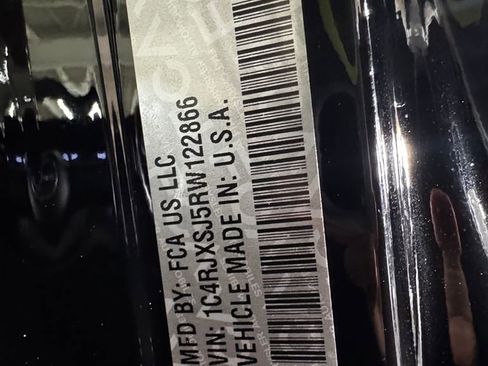 Used 2024 Jeep Wrangler Unlimited Rubicon 392 w/ Dual Top Group image 35