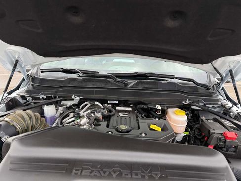 New 2025 RAM 3500 Longhorn image 18