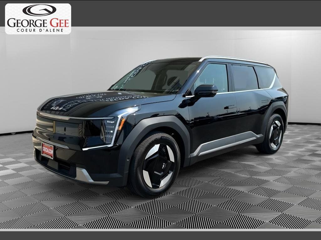 Certified 2026 Kia EV9 Wind AWD/4WD image 1