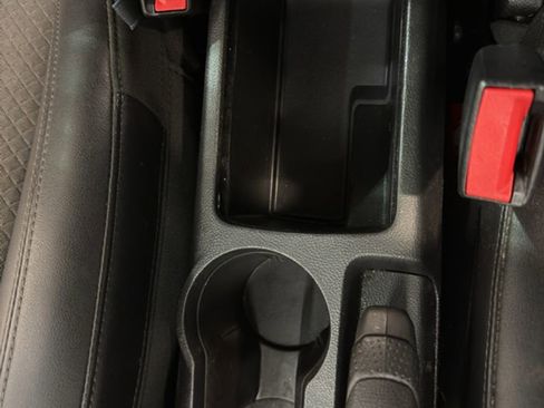 Used 2019 Buick Encore Sport Touring image 20