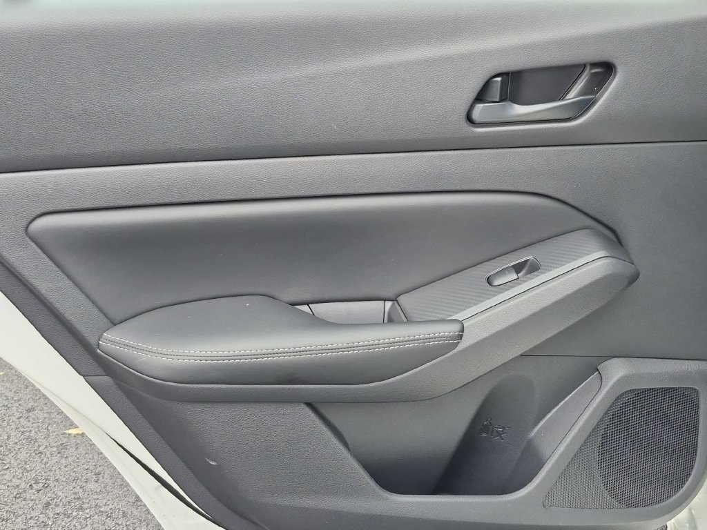 Used 2025 Nissan Altima 2.5 SV FWD image 23