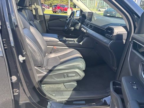 Used 2023 Honda Pilot Touring image 36