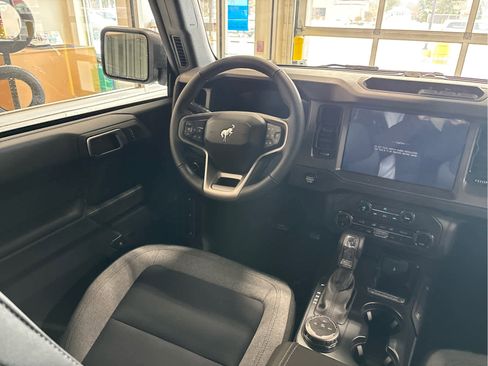 New 2025 Ford Bronco Big Bend image 9