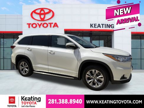 Used 2016 Toyota Highlander Plus FWD image 1