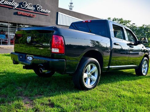 Used 2016 RAM 1500 Express AWD/4WD image 5