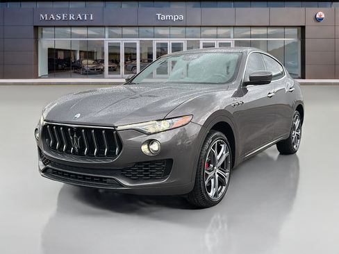 Used 2023 Maserati Levante GT AWD/4WD image 7