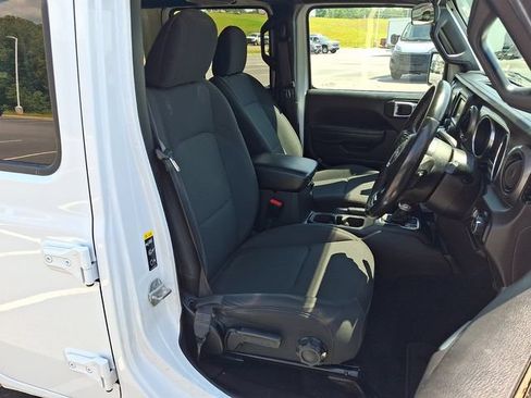 Used 2021 Jeep Wrangler Unlimited Sport AWD/4WD image 13
