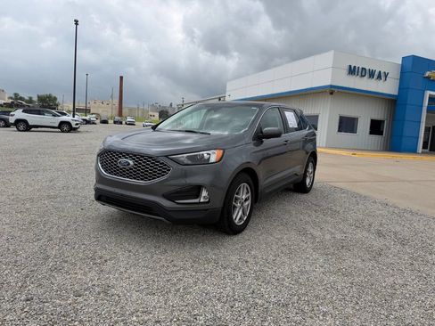 Used 2024 Ford Edge SEL w/ Convenience Package AWD/4WD image 7