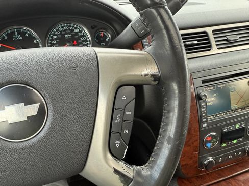 Used 2009 Chevrolet Tahoe LTZ image 19