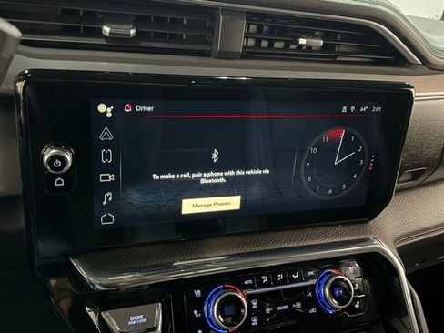 Used 2024 GMC Sierra 3500 Denali w/ Denali Reserve Package image 27