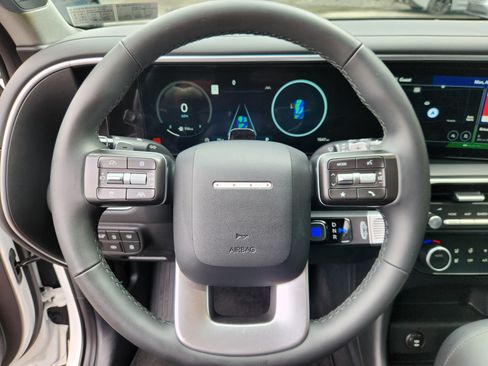 Certified 2026 Hyundai Palisade Limited AWD/4WD image 9