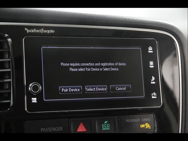 Used 2017 Mitsubishi Outlander GT AWD/4WD image 12