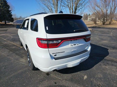 Used 2023 Dodge Durango GT image 3
