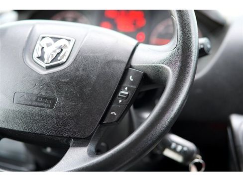 Used 2017 RAM ProMaster 2500 image 34