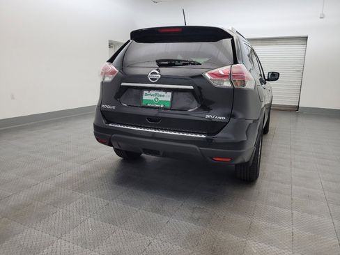 Used 2016 Nissan Rogue SV w/ SV Family Package image 7