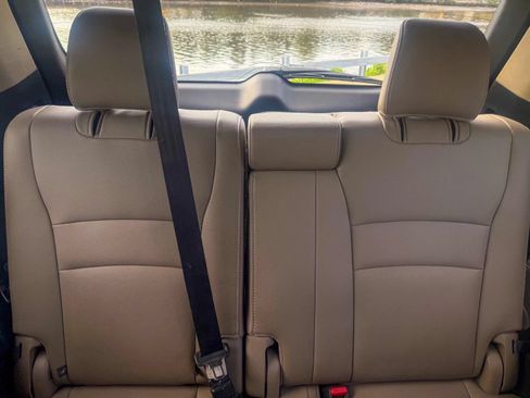 Used 2019 Honda Pilot EX-L image 31