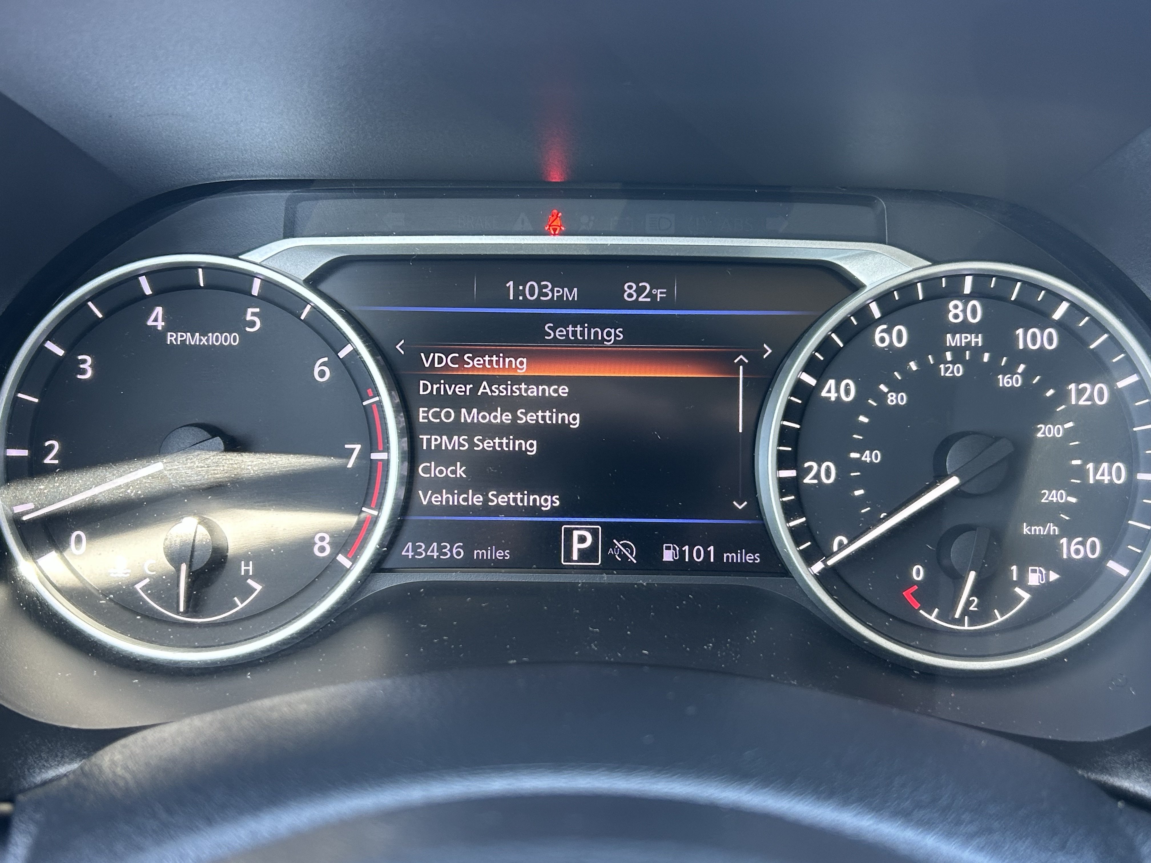 Used 2025 Nissan Sentra SR FWD image 28