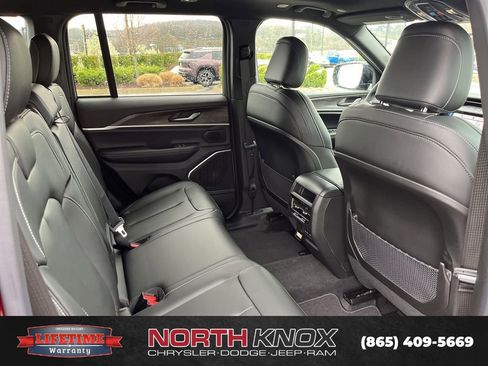 New 2026 Jeep Grand Cherokee Limited image 25