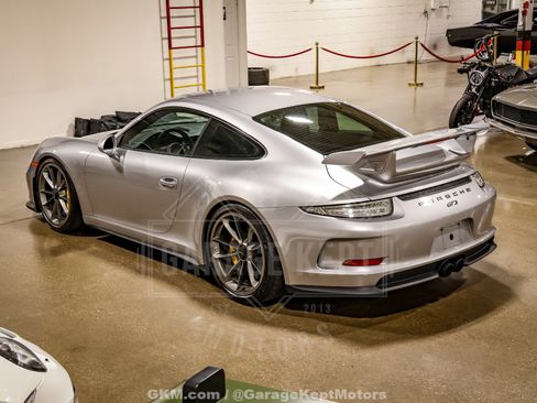 Used 2016 Porsche 911 GT3 RWD image 20