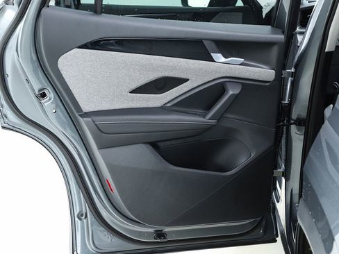 New 2026 Volkswagen Tiguan S image 17