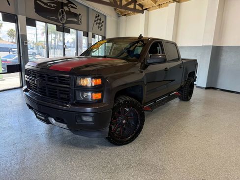 Used 2015 Chevrolet Silverado 1500 LT w/ All Star Edition AWD/4WD image 3