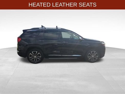 Used 2018 GMC Terrain Denali w/ GMC Pro Grade Package AWD/4WD image 8