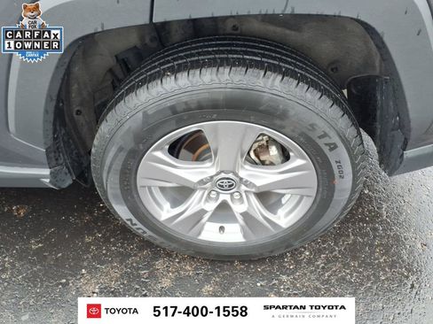 Used 2025 Toyota RAV4 LE AWD/4WD image 11