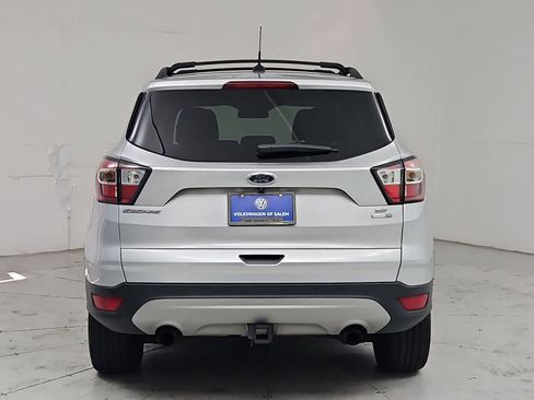 Used 2017 Ford Escape SE w/ Equipment Group 201A AWD/4WD image 5