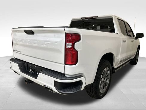 Used 2023 Chevrolet Silverado 1500 High Country w/ Technology Package image 7