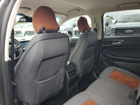 Used 2018 Ford Edge SEL w/ Equipment Group 201A image 15