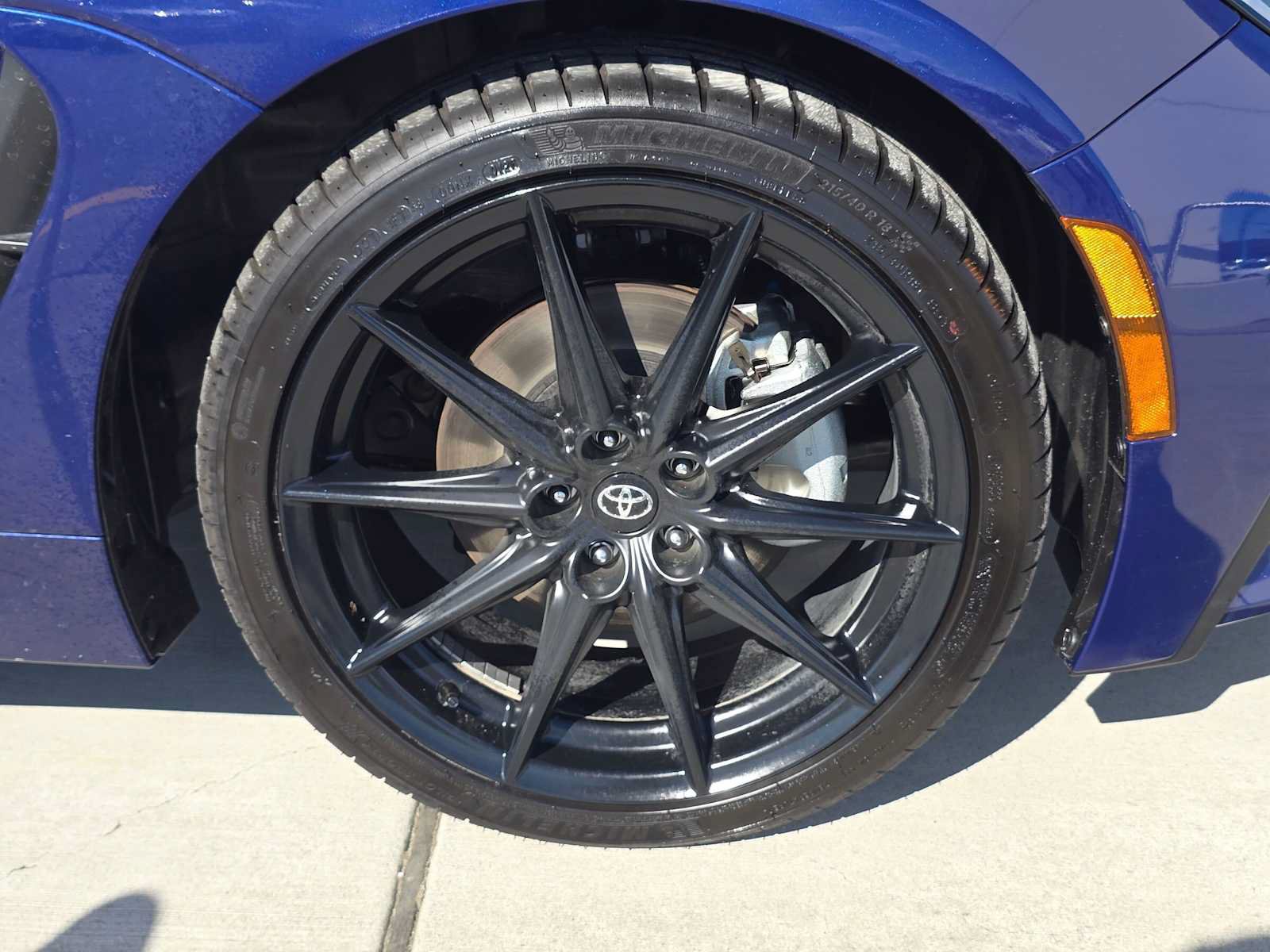 New 2026 Toyota GR86 Premium RWD image 9
