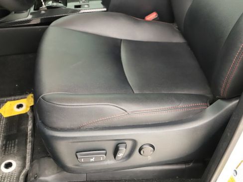 Used 2021 Toyota 4Runner TRD Off-Road Premium w/ Moonroof Package AWD/4WD image 23