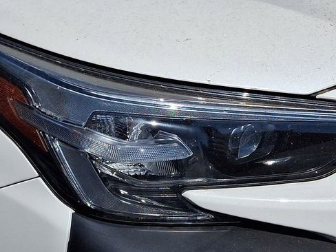 Used 2023 Subaru Outback Touring XT image 3