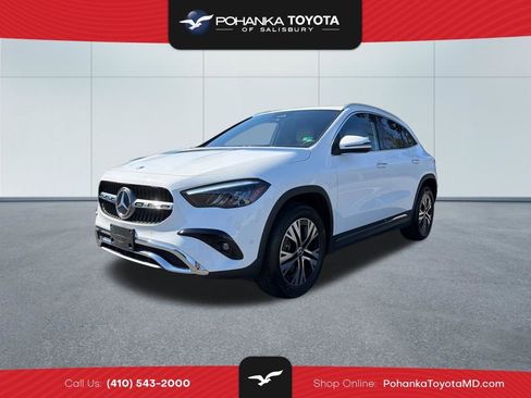 Used 2025 Mercedes-Benz GLA 250 4MATIC w/ Winter Package image 1