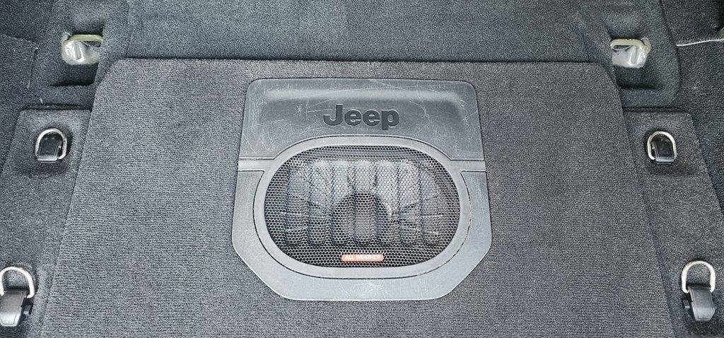 Used 2022 Jeep Wrangler Rubicon w/ LED Lighting Group AWD/4WD image 26