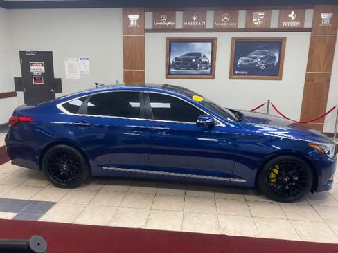 Used 2015 Hyundai Genesis 5.0 RWD image 6