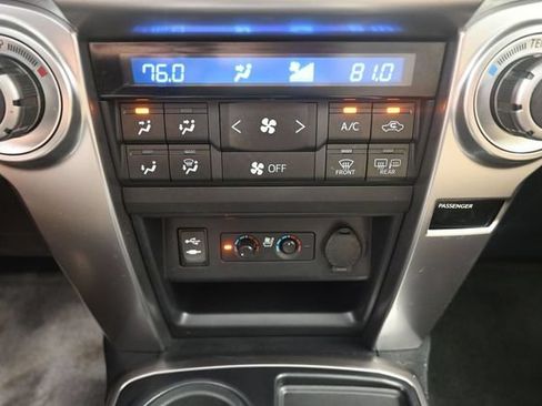 Used 2014 Toyota 4Runner Limited RWD image 13