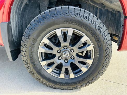 Used 2016 Nissan Titan PRO-4X image 34