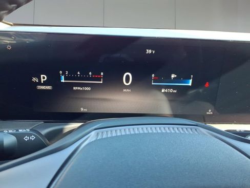New 2026 Nissan Sentra SV w/ SV Convenience Package FWD image 12